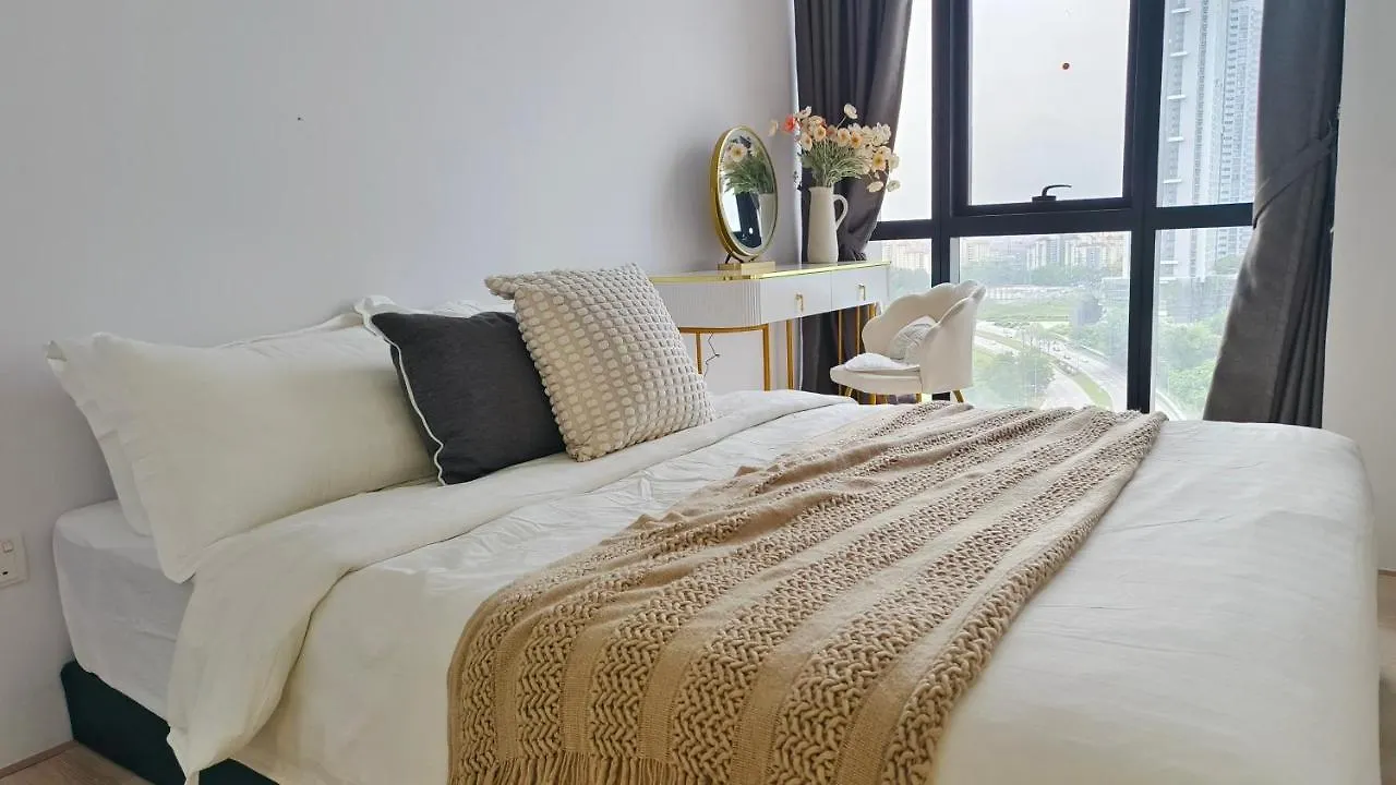 A1. The Ins @ Aurpra Place Beside Pavillion Bukit Jalil Kuala Lumpur Malaysia